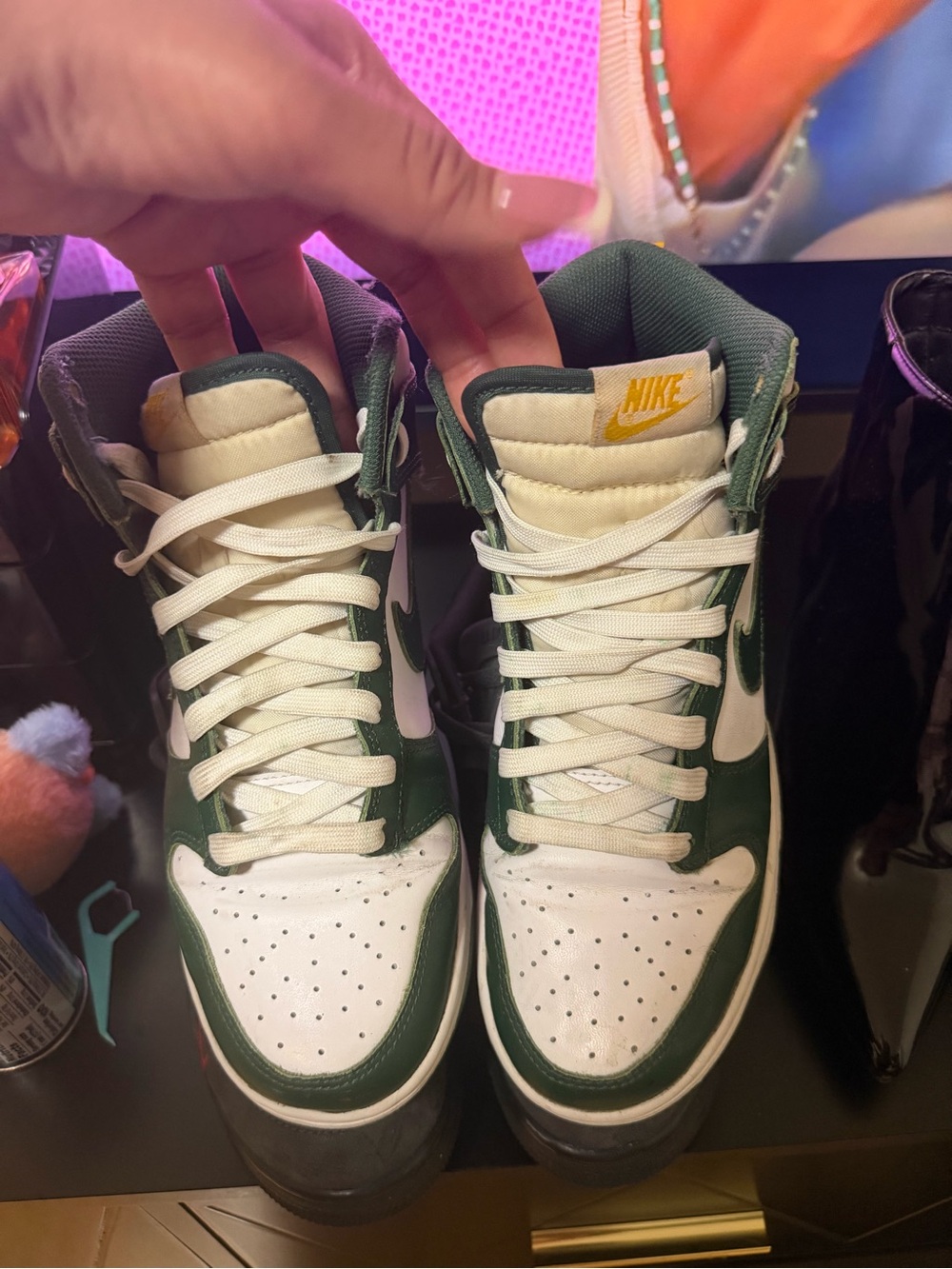 Nike Women's High-Top Sneakers in White and Dark Green